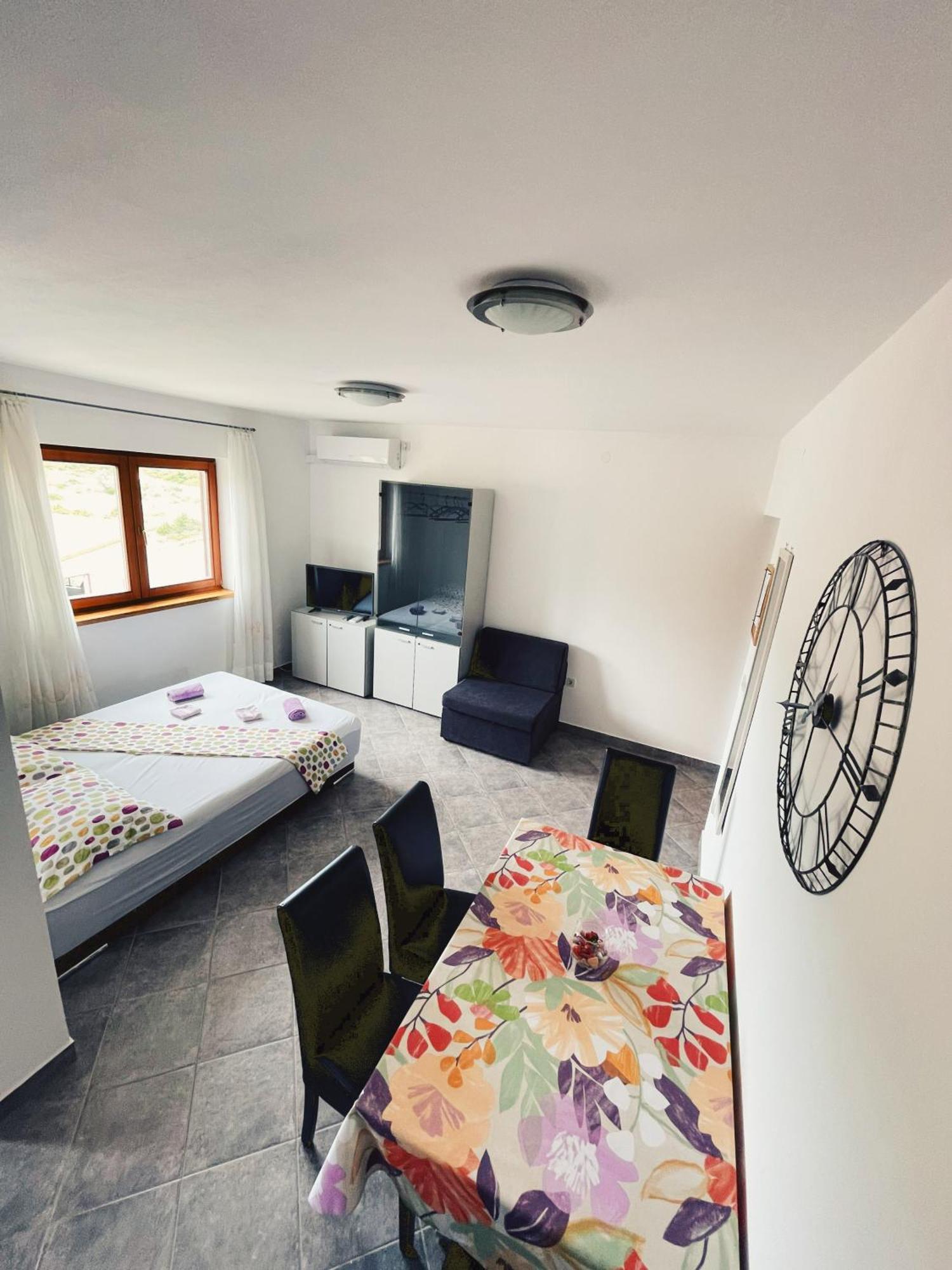 Apartments Kordic Βις Εξωτερικό φωτογραφία